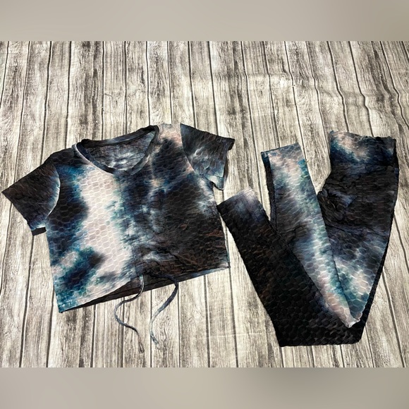 Juniors XL XJ BOOST 2 puece tie dye outfit awesome textured material crop top - Picture 1 of 8